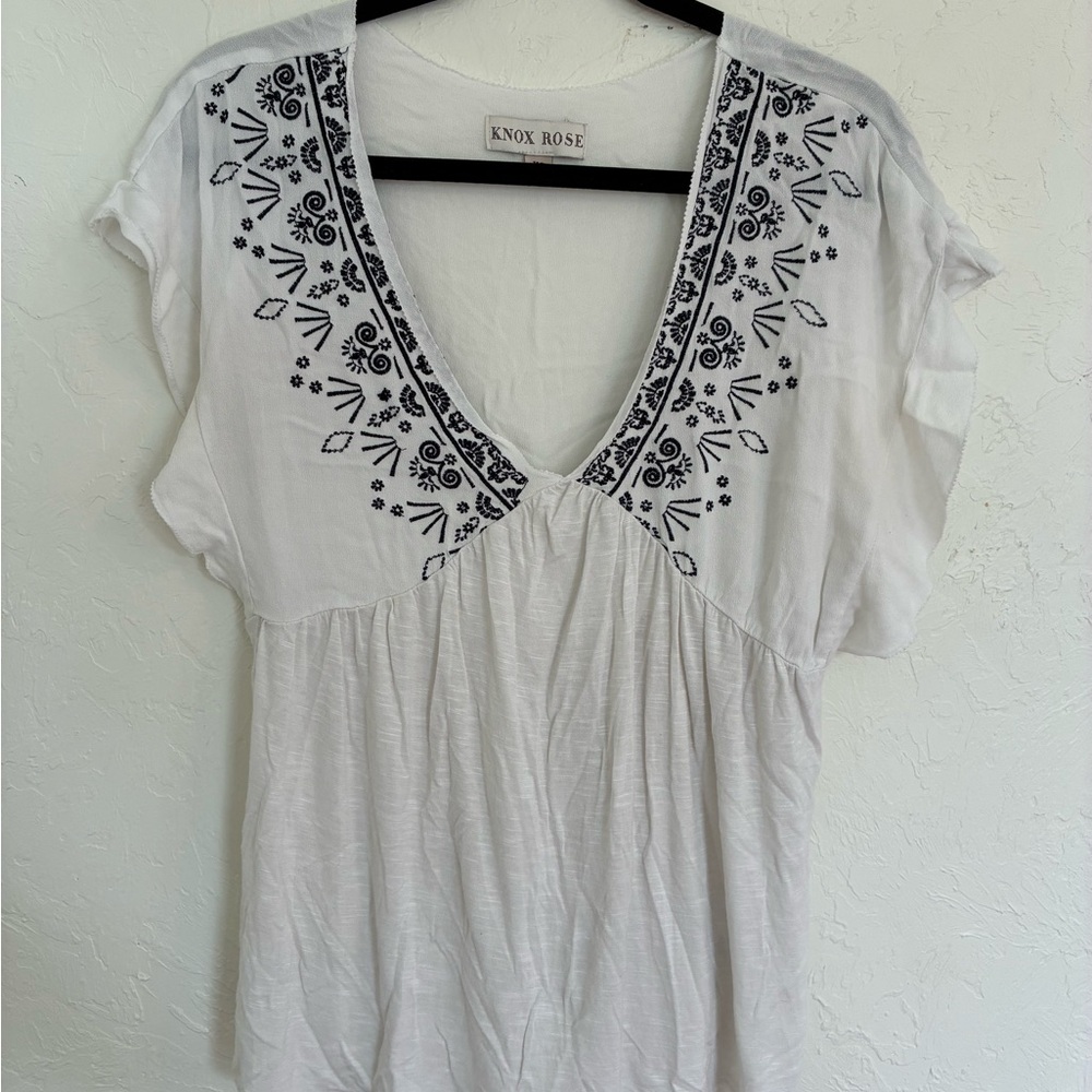 Knox Rose White Embroidered Women's Top